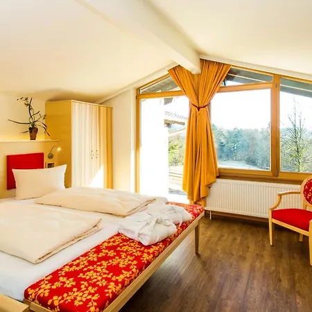 Gutshotel Feuerschwendt - Urlaub Mit Hund 4* Neukirchen vorm Wald
